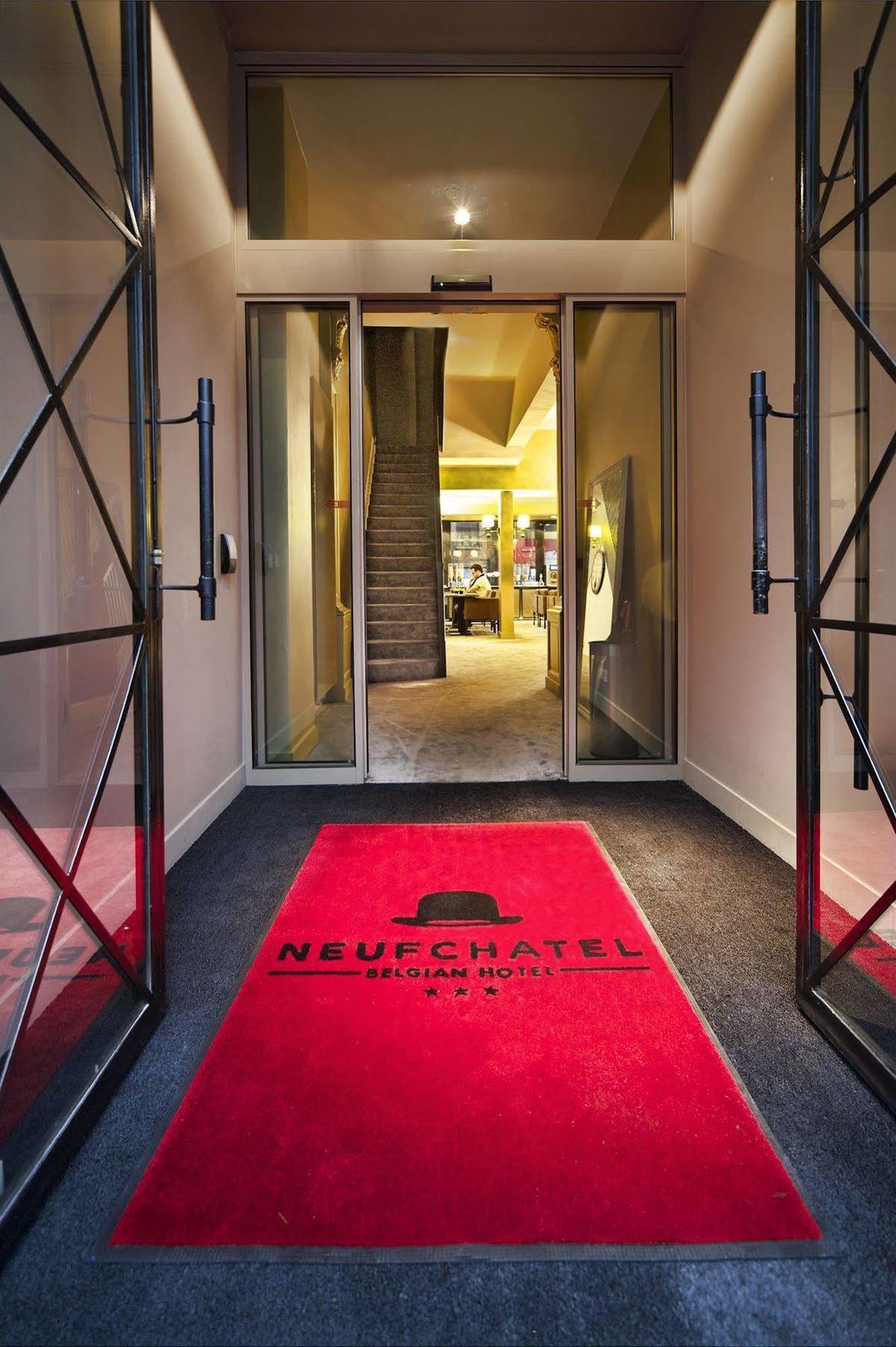 Saint-Gilles Hotel The Neufchatel מראה חיצוני תמונה